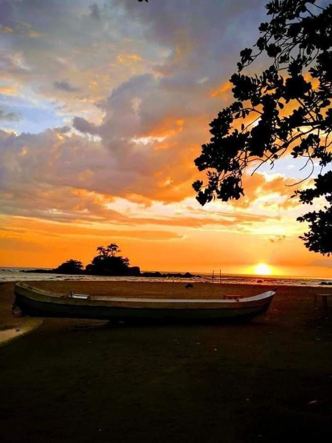 Sobrado Yemanja 200Mts Da Praia Sao Sebastiao  Dış mekan fotoğraf